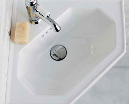 corner WC basin_Damask_gallery_dt