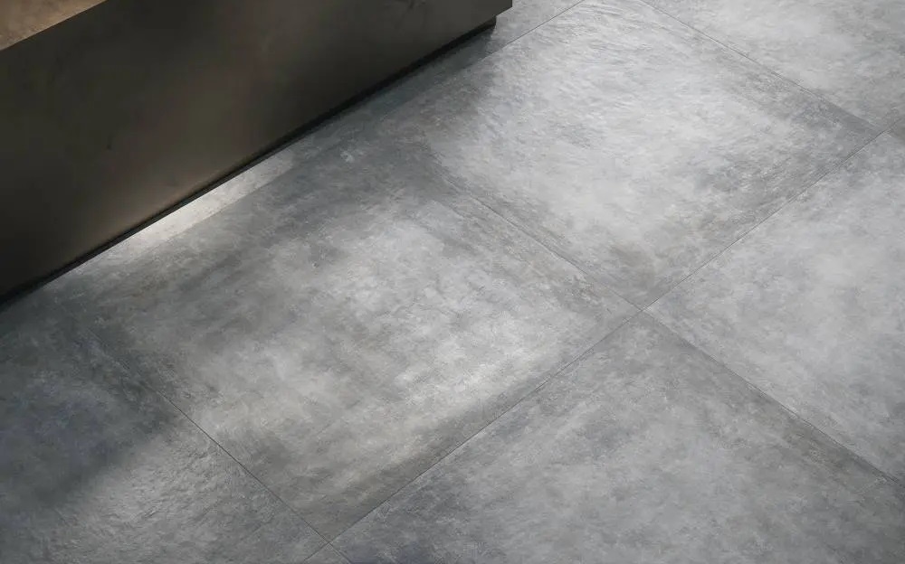 ASH Tile like cement_5_1_Damask_Grey_gl3