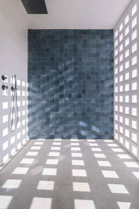cement breeze blocks_Damask for MYKONOS ARCHITECTS
