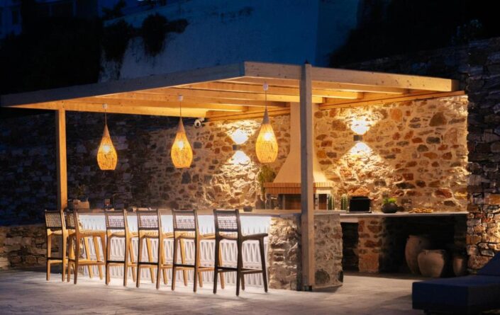 klostra-CYCLADES_Damask_MILES-AWAY-RESIDENCIES_SIFNOS